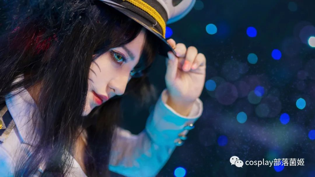 |cos：阿貍時(shí)代少女cos正片@彌里，給你一首歌的時(shí)間