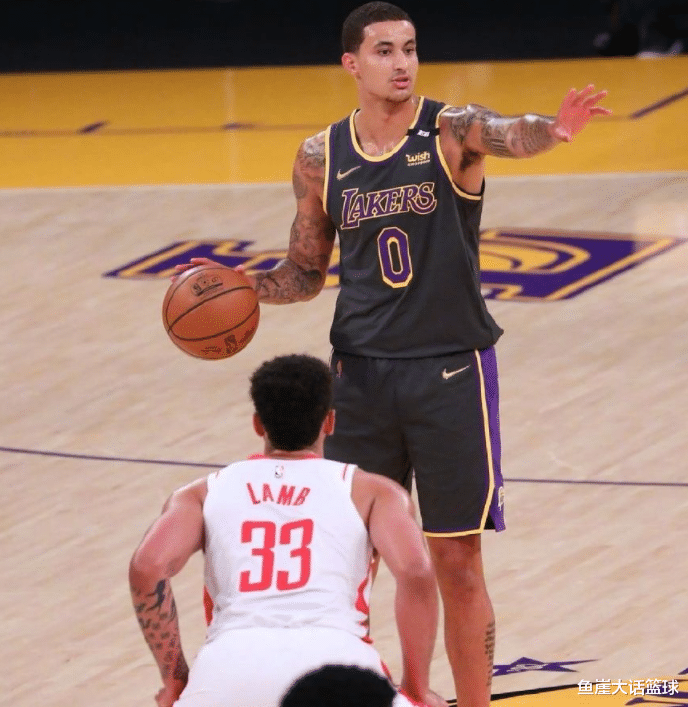 湖人隊(duì)|險(xiǎn)爆冷！庫茲馬19+7，老詹興奮悍將5+3立功，四將轟84+27險(xiǎn)造逆轉(zhuǎn)