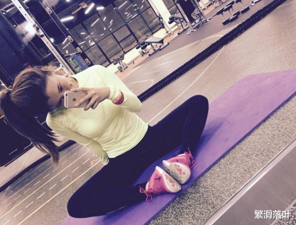 运动|韩国世界杯小姐，“九头身”好身材让人羡慕，或许因为坚持运动