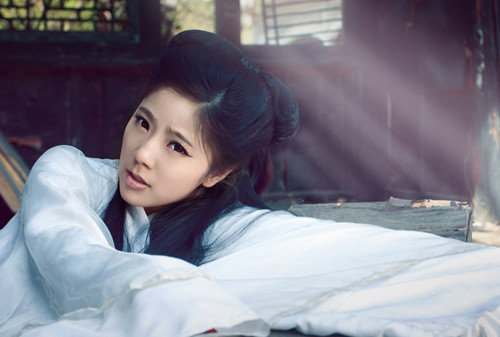 赵奕欢|赵奕欢发长文回应“烂片”，道出娱乐圈潜规则，不红没权利选角色