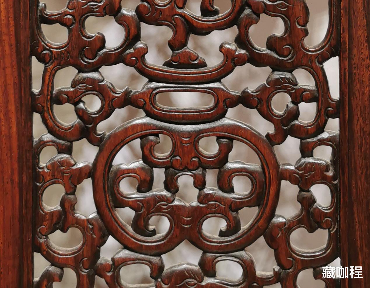 |黄花梨五屏风镜台，夔龙纹组成的是福寿两字？