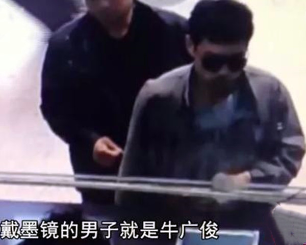 男子为骗保杀人烧车,流浪汉成替死鬼,警方火眼金睛擒真凶