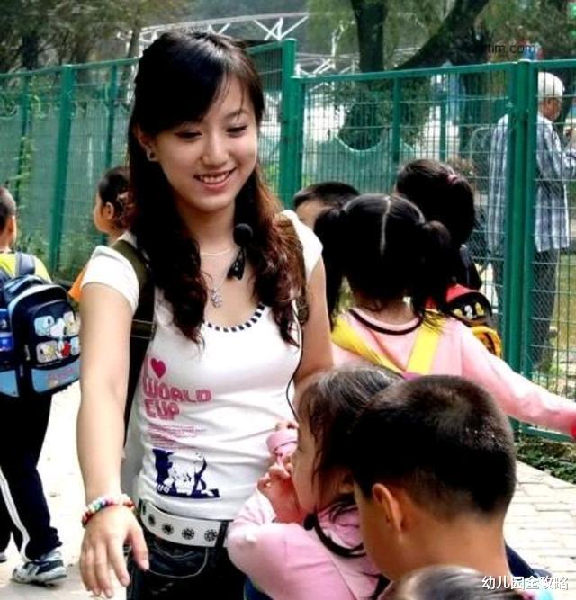 幼儿园全攻略|转行的幼儿园教师都去哪里了?有人成功有人忧愁,还不如当老师