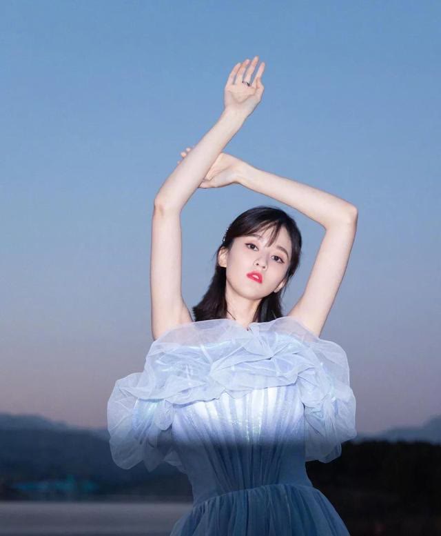 乔欣 女星公开减肥的秘诀，狂甩16斤，现在只能穿最小号