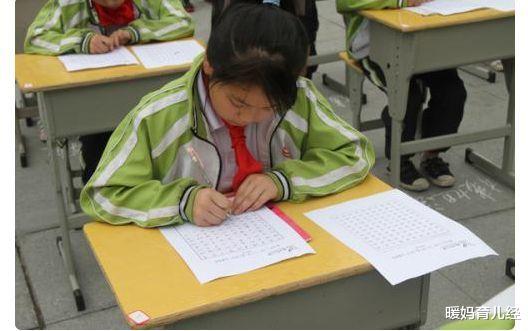 暖妈育儿经|小学生作文《有意义的一天》火了，乐坏了老师，宝妈却高兴不起来