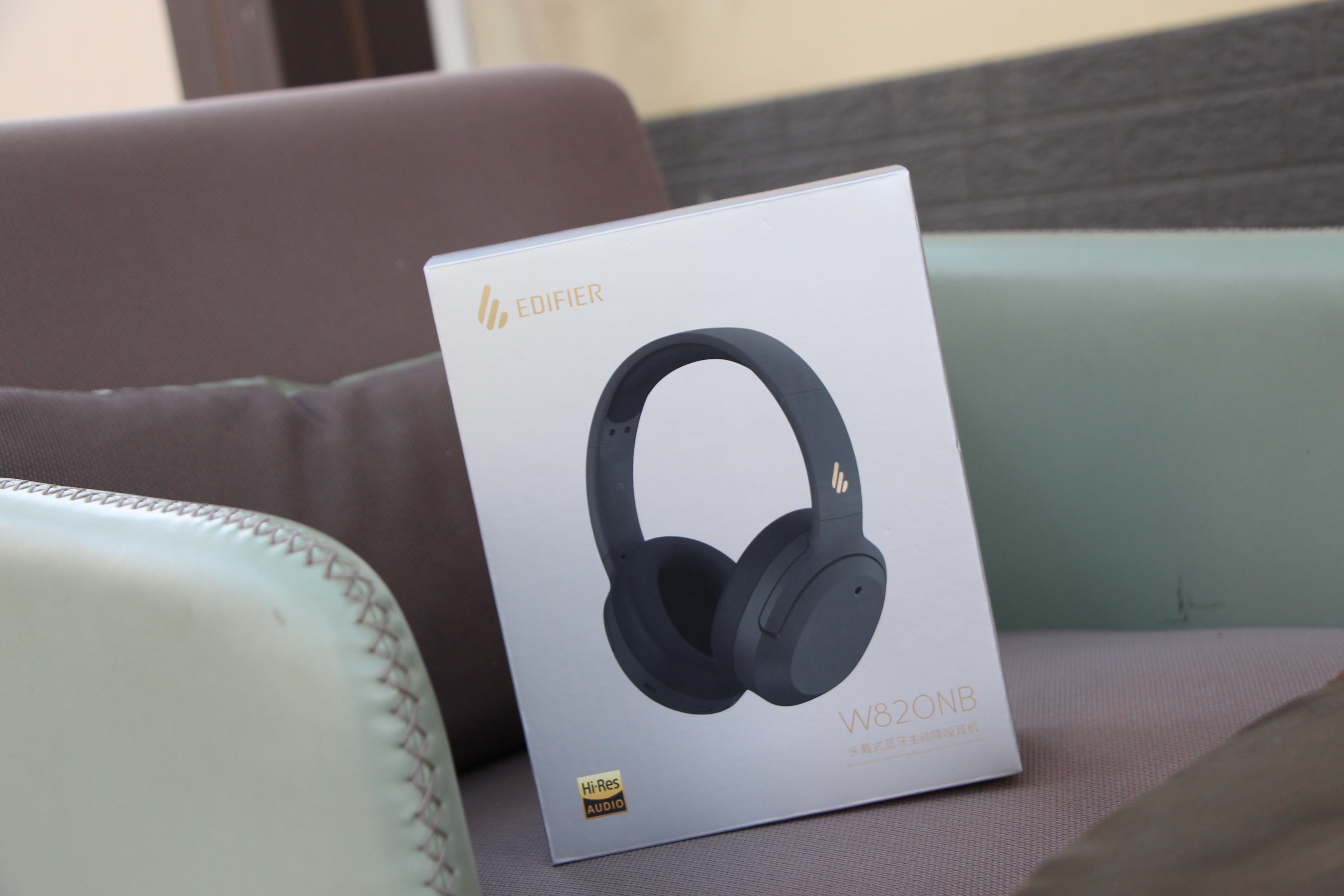 藍牙耳機|漫步者頭戴式藍牙耳機W820NB體驗，顏值、音質、降噪均在線