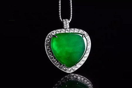 艺术品|「种水好、遮三丑」,那么调水是翡翠的最佳补救方法吗?