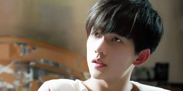 杨洋|继《微微》以后，杨洋再演“校草级男神”，看到女主：颜值很赞！