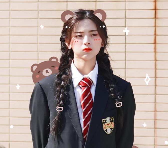 杨超越|杨超越被嘲讽学历太低，本人公开回应超温柔，网友：刮目相看了！