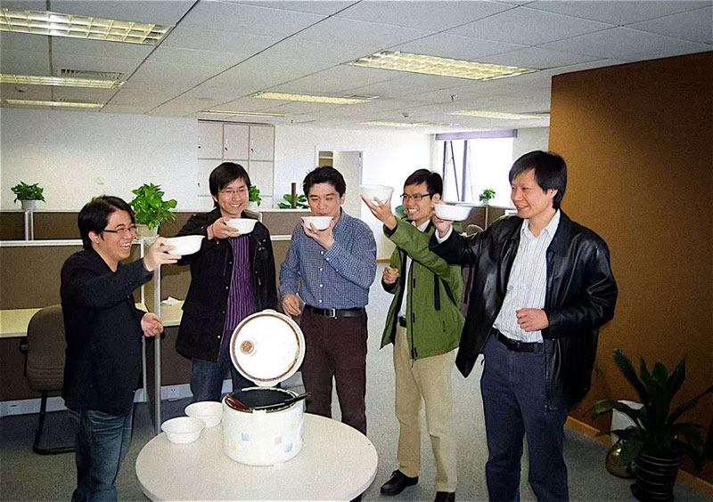 苹果|怕被误解,卢伟冰发文澄清:不针对友商,而是所有厂商,包括苹果