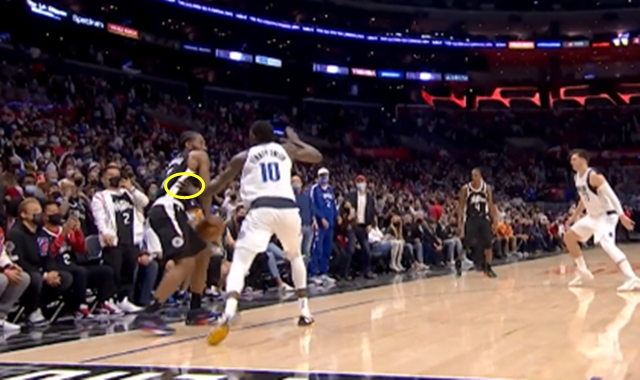 拉简·朗多|为啥那么着急?隆多不解最后一投!小卡比划给出解释:我被推了一下