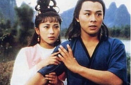 李连杰|“最像李连杰的女儿”李苔蜜：2岁成留守儿童，今32岁依旧未婚？