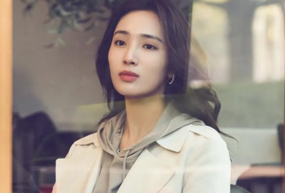胡小小乖|《对你的爱很美》结局草草收尾，留下多个问题，没有彻底解决