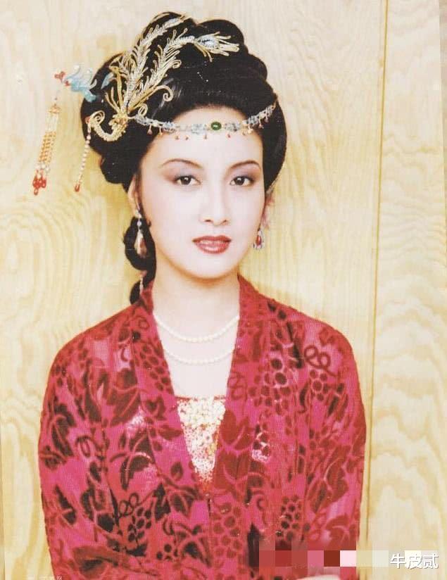 邓婕|张国立的妻子邓婕：名和利我都有，最大的遗憾是没生个孩子做母亲