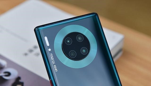 盛夜霄的星座解说 华为Mate50 Pro售价公布，12+512G版被证实，可惜普通人买不起