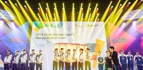 素手挽清说 EDG夺冠的背后：中国电竞的逆袭之路，有多辛酸？