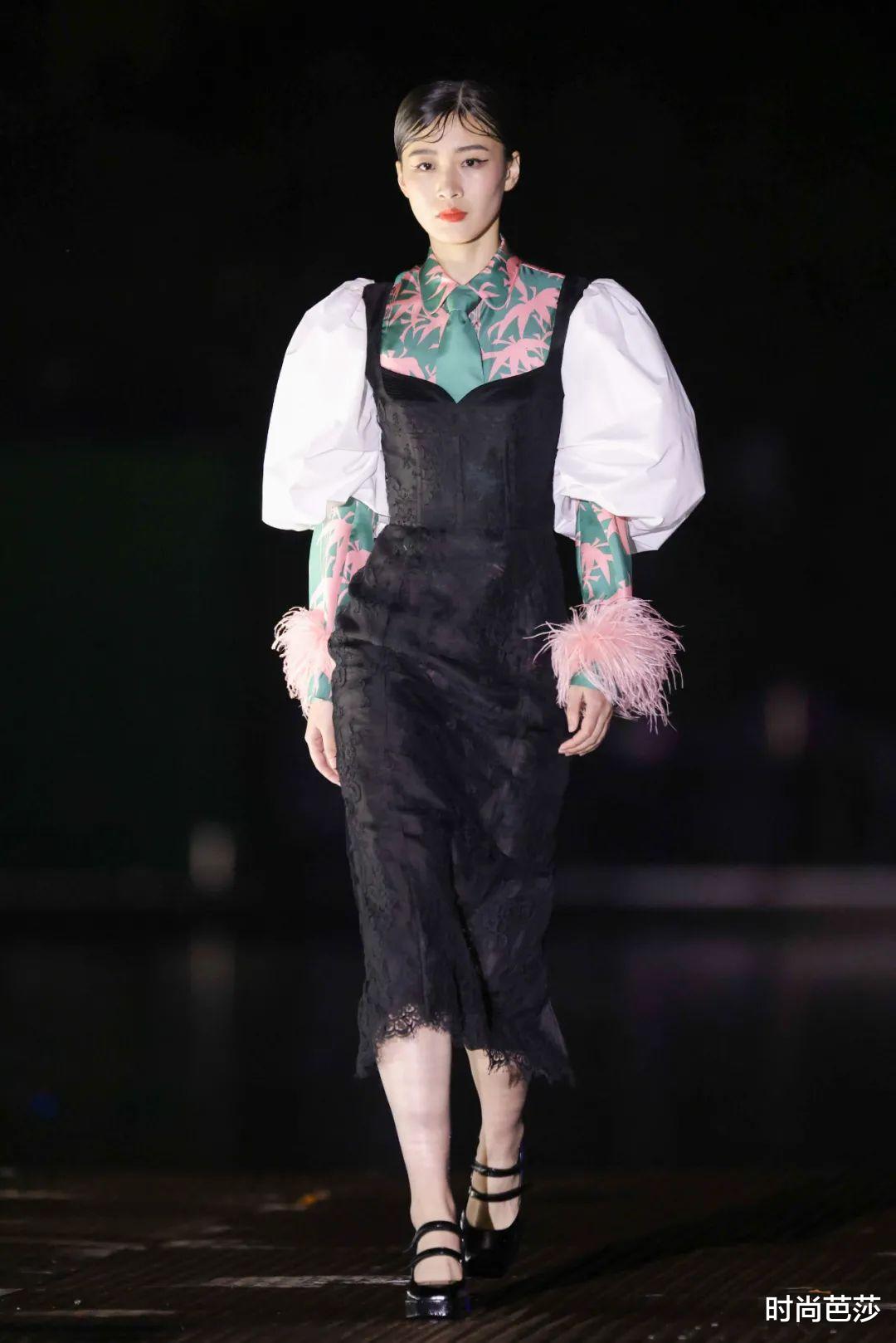 穿衣搭配|被一个仙女国货震撼到，我又民族骄傲了