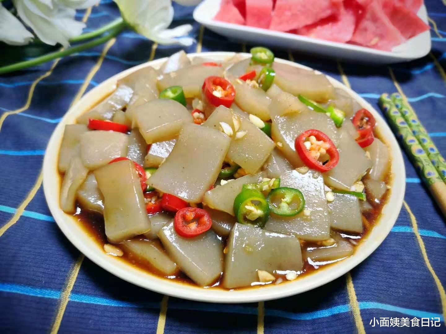 魔芋|天热多吃这食材，低脂饱腹，煮一煮浇上料一拌，比凉粉好吃！