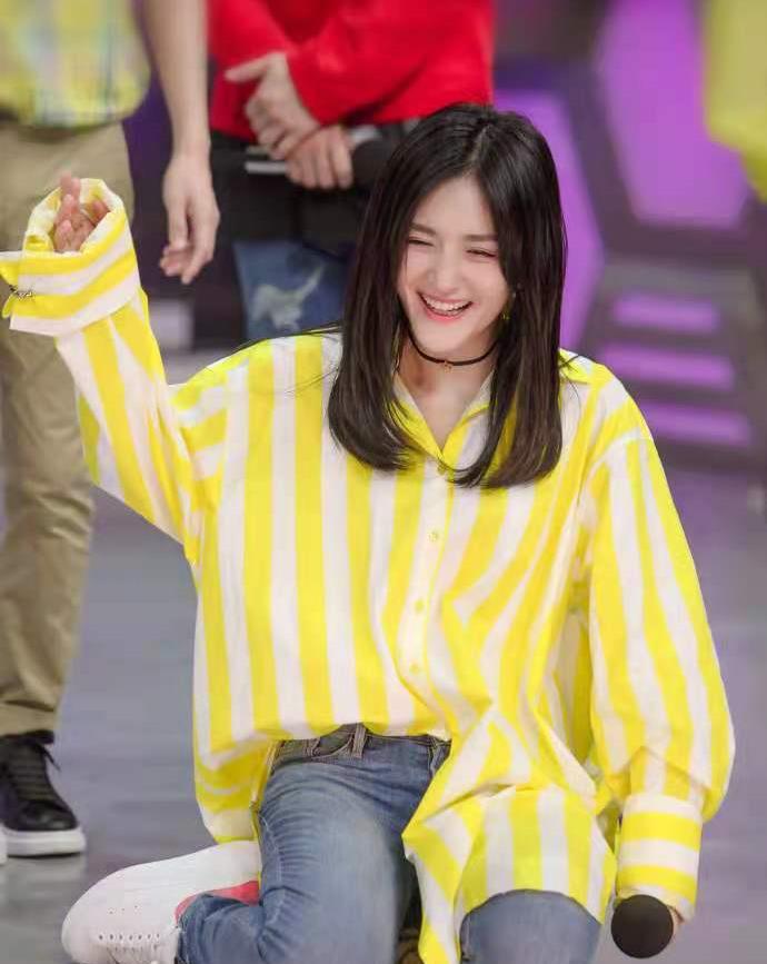 位微博粉丝过亿的明星,你一定都认识!&quot