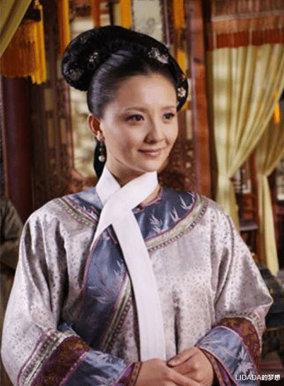 LIDADA的梦想 演员孙茜：出道17年，凭“槿汐姑姑”走红，相亲嫁总裁8年生一子，43岁翻红，人生圆满
