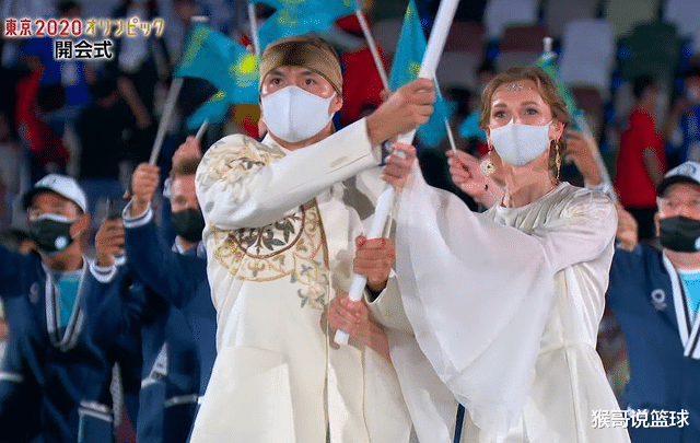 邹市明|生涯20金5银6铜牌！哈萨克斯坦最美女旗手，摘下口罩她也是女神！