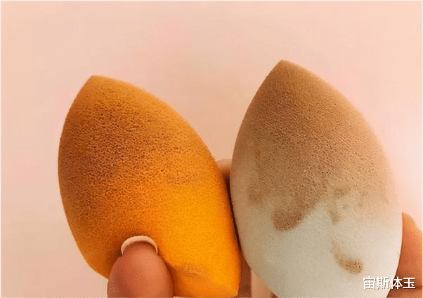 底妆 建议女人:不管多懒出门尽量化淡妆,教你4顺序,简单易学还漂亮