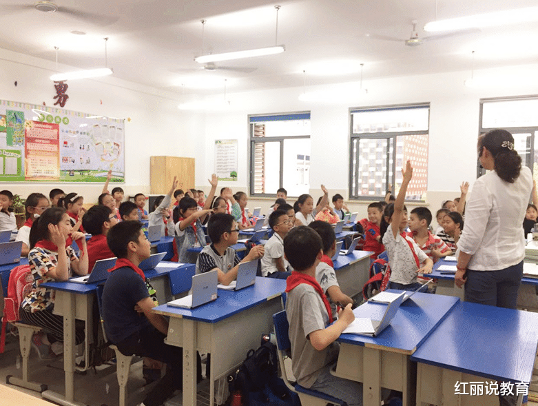 招聘|中小学老师招聘条件发生变化，入职门槛再提高，师范生何去何从？