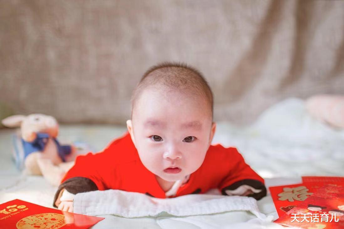 天天话育儿|一些宝宝“缺乏营养”的表现,妈妈们知道几种?来对号入座一下