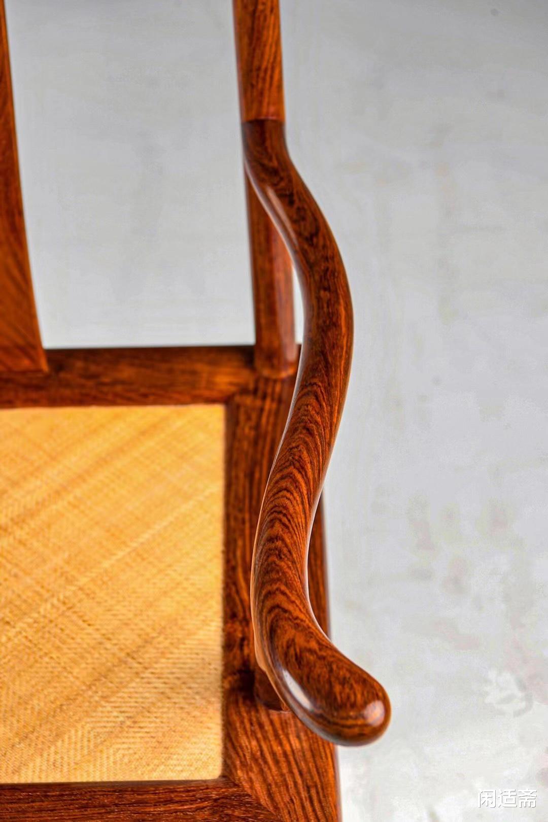 文玩|明式家具典藏，黄花梨一木一器， 四出头官帽椅