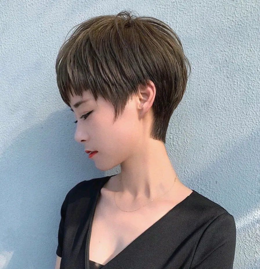 护肤品 最受欢迎的4种女发，时尚瘦脸高颜值，爱美女士都在剪