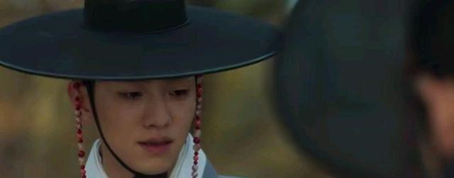 朴恩斌|最后还有一道坎，朴恩斌的《恋慕》第18集：临别相认，世子变成垣