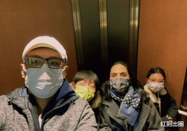 刘烨|刘烨包场看电影为妻子庆生！42岁安娜罕见露面，眼神深邃显老态