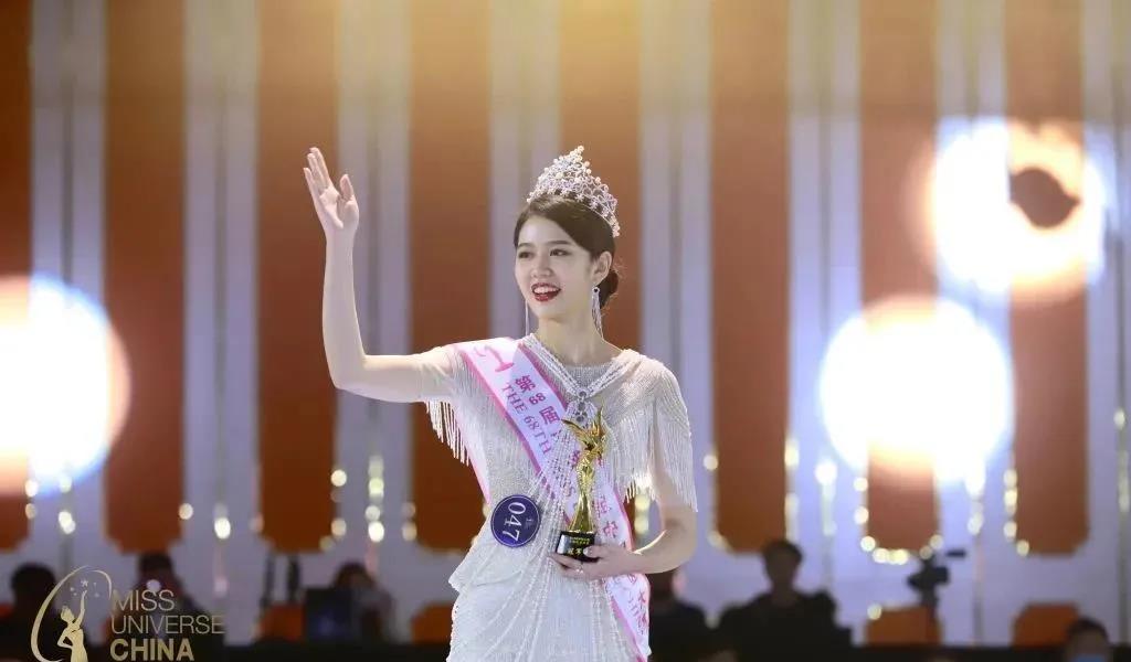 卓灵|中国审美，说的不就是她们吗？