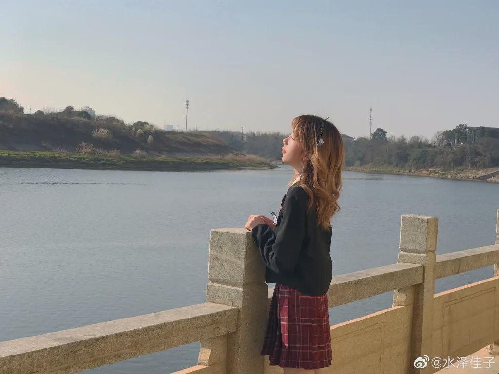 |JK校服：甜甜的气息