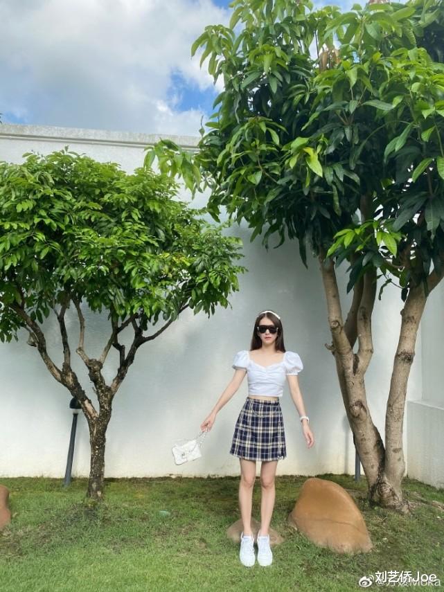 孙佳雨|郭富城豪宅内景曝光，仅沙发就价值40万，整栋别墅高达3亿