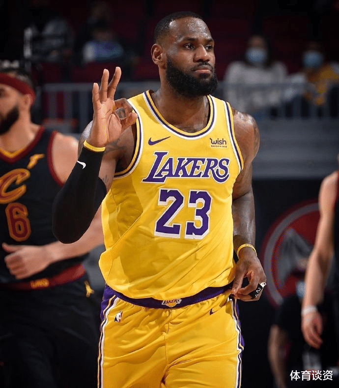 勒布朗·詹姆斯|轰46+8+6！詹姆斯疯狂一战，三分11中7打爆篮网克星，MVP他要定了