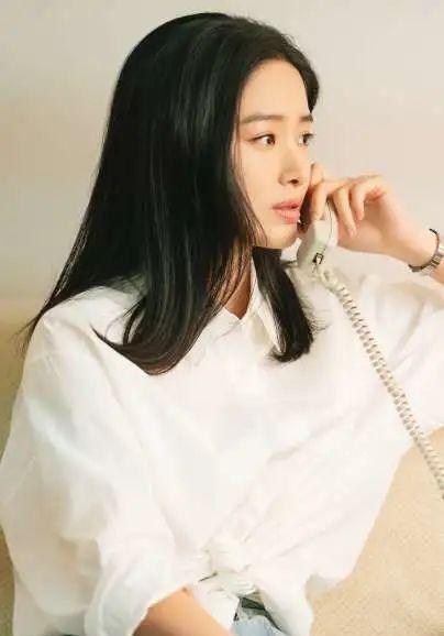 佘诗曼|杨采钰90年代OOTD,给我种了草