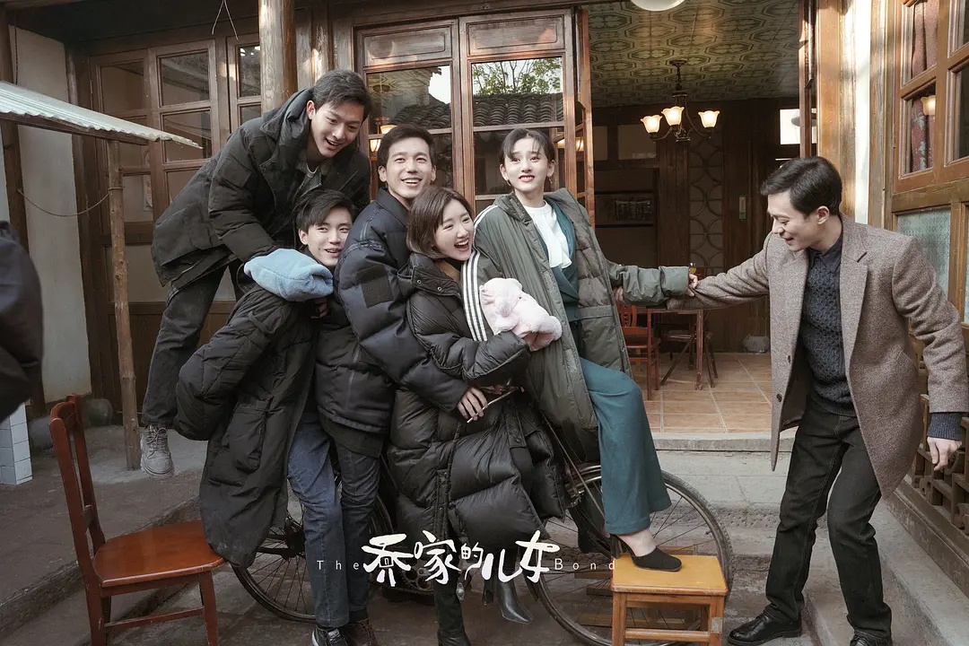 乔家的儿女|《乔家的儿女》首播好评，正午阳光一出手，又是年代剧巅峰预定！