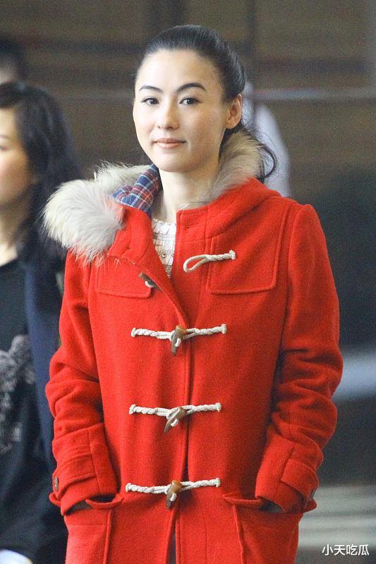 张柏芝|张柏芝突然改名，是因为王菲在上海产下一女？谢霆锋被传紧急改遗嘱