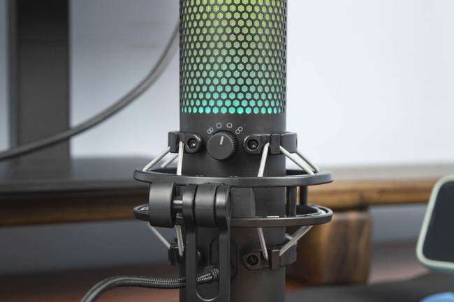 麦克风|HyperX Quadcast S声浪加强版麦克风上手体验
