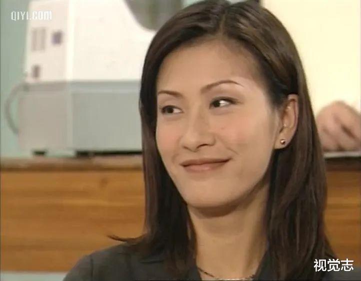 视觉志|“当年香港大女主，沦落至此？”