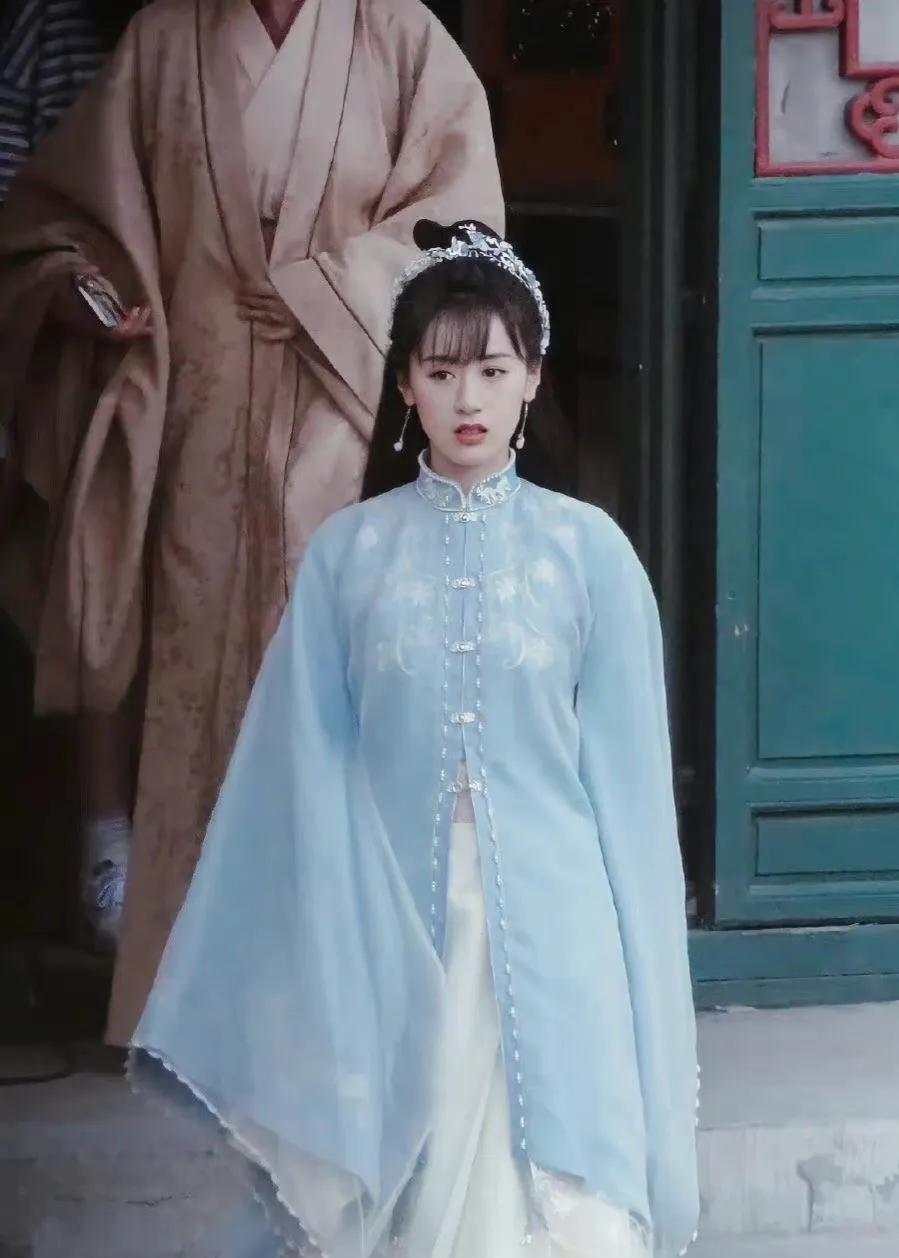 张叔平|赵露思《国子监》造型获赞，告别“张叔平”，这两位造型师也值得