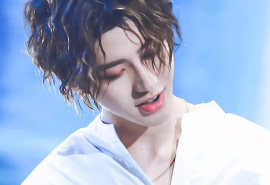 徐坤|徐坤这个人，就是会反思自己，一直在进步一直在努力