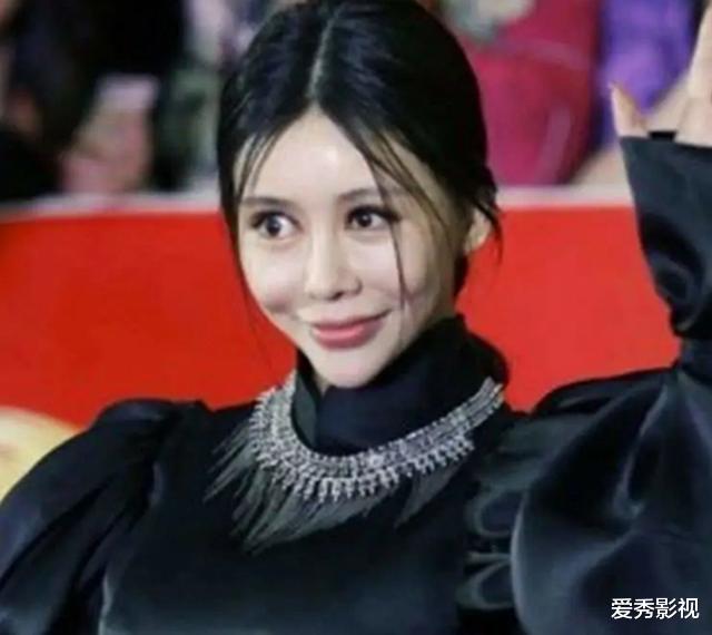 整容|10位被整容毁掉的女明星，蛇精脸，面容扭曲，被毁掉的不止是美丽