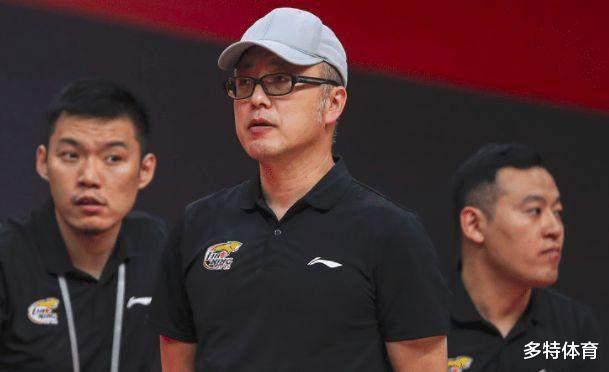 山东男篮|一夜3消息！宏远完成重磅签约，山东4000万挂牌小丁，辽篮新签约