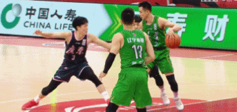 廣東男籃|朱榮振、劉志軒致命2失誤！楊鳴徹底怒了，廣東118-115險(xiǎn)勝遼寧