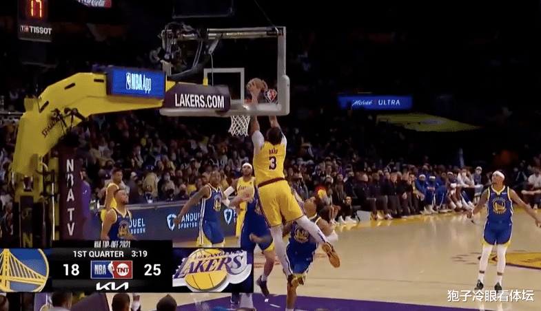 湖人隊(duì)|17投12鐵！打鐵親兄弟成湖人拖油瓶 詹眉空砍67+22 勇士末節(jié)完成大逆轉(zhuǎn)