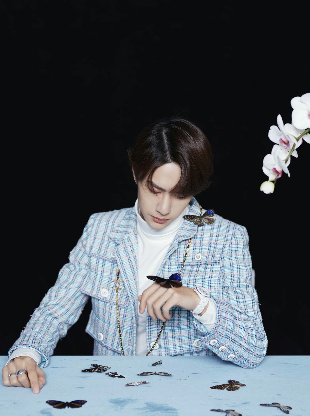 王一博|王一博简直就是是平平无奇的聊天奇才