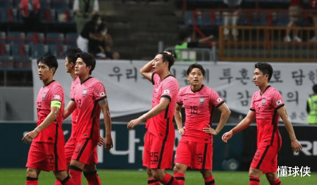 国足|半场0-1，亚洲第三爆大冷！控球83%仍丢球，国足或被逼入绝境