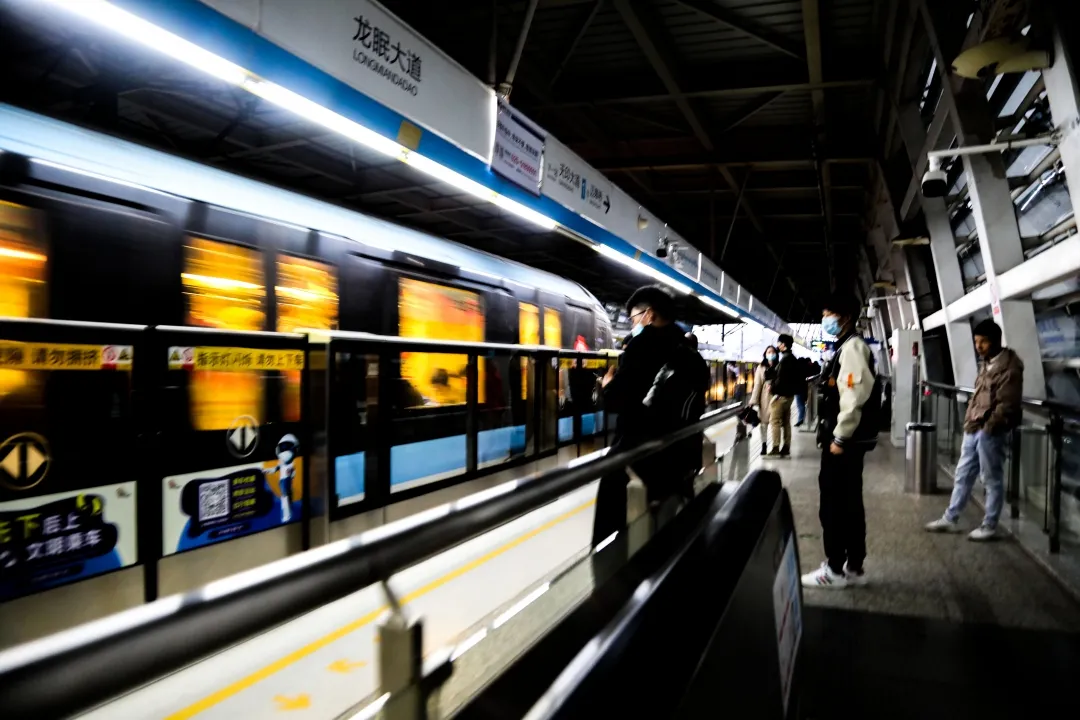 一马平天下 南京的大爷大妈，文武双全！